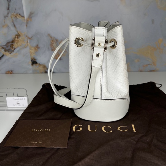 Gucci Bucket Bag-White - Picture 5 of 6